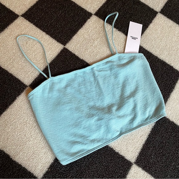 uo seamless low back top - Picture 2 of 6